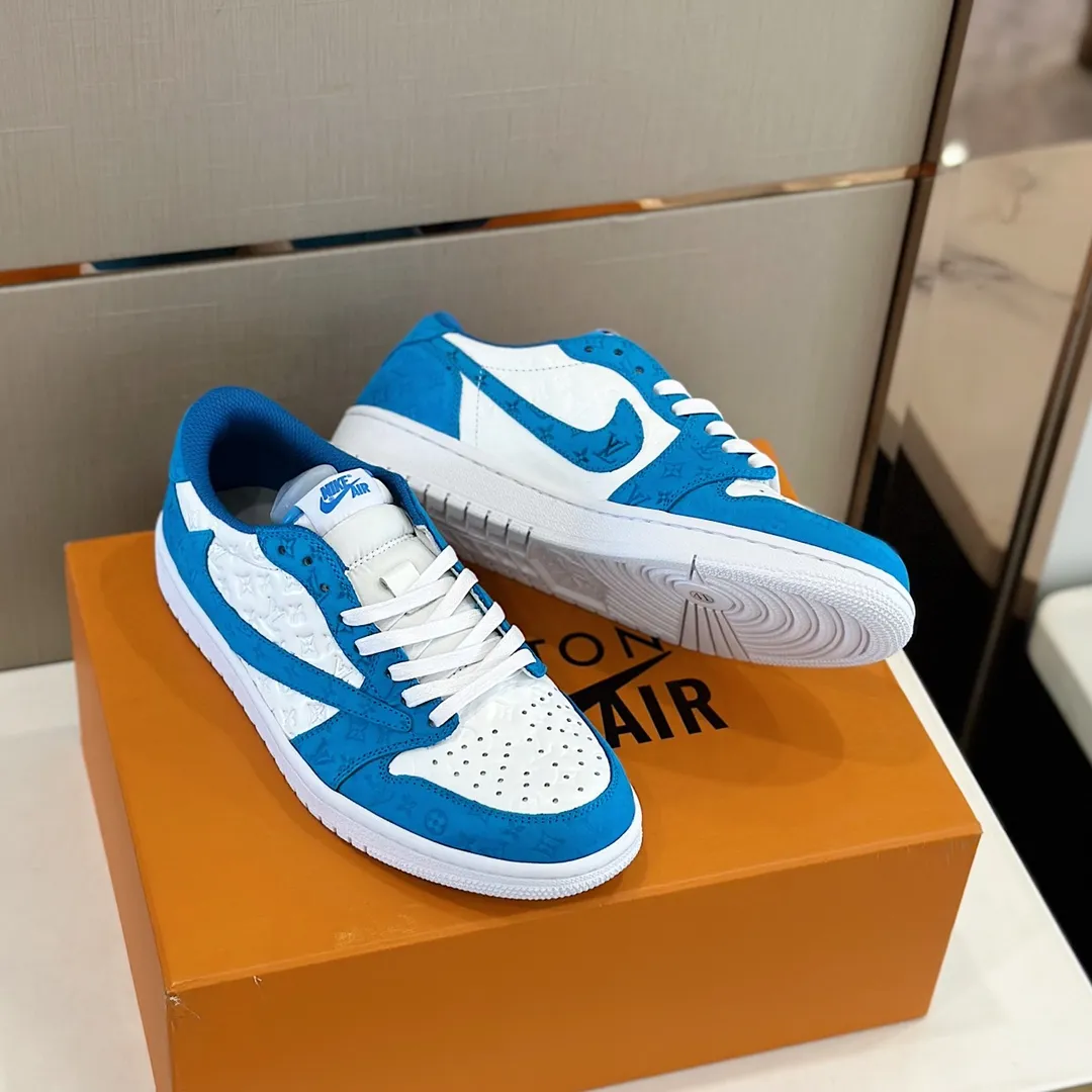 Men's shoes 💰p440 "*OUIS *UITTO* Nike" new original drawer box, co-branded low-top casual sneakers, this sneaker is completely made of denim canvas splicing leather, decorated with Louis Vuitton's iconic monogram and Damierl pattern with natural cowhide piping. The upper of this shoe combines LV’s most classic Monogram and Damier elements, giving it a sense of luxury and recognition! Size: 38-45